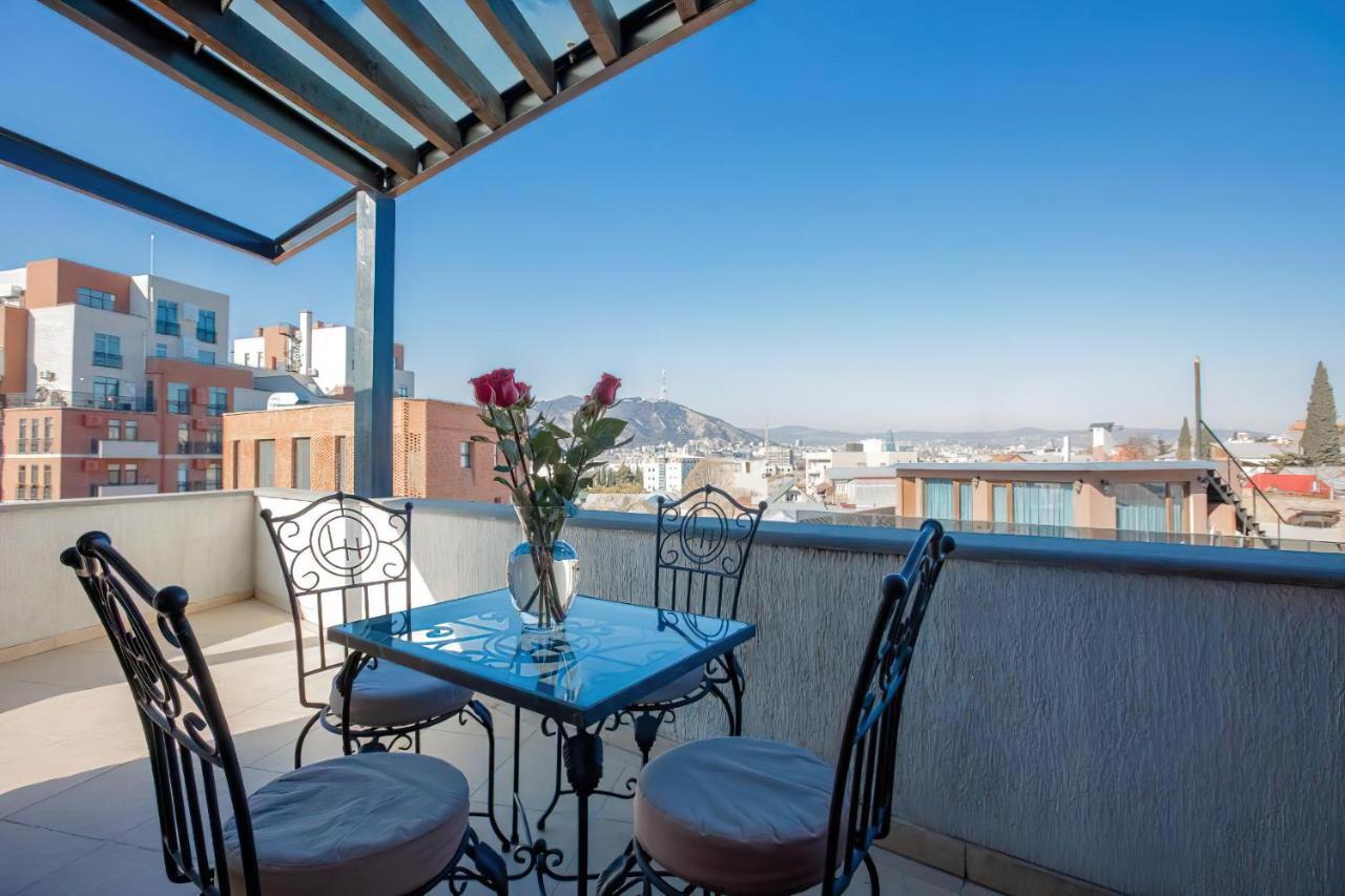 Reikartz Avlabari Tbilisi Hotel Exterior photo