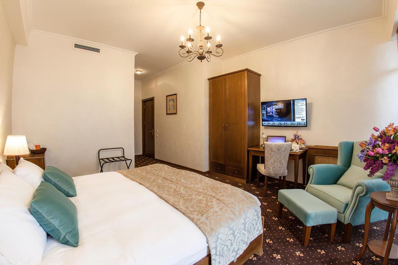 Reikartz Avlabari Tbilisi Hotel Exterior photo