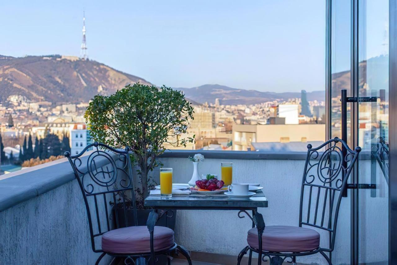 Reikartz Avlabari Tbilisi Hotel Exterior photo