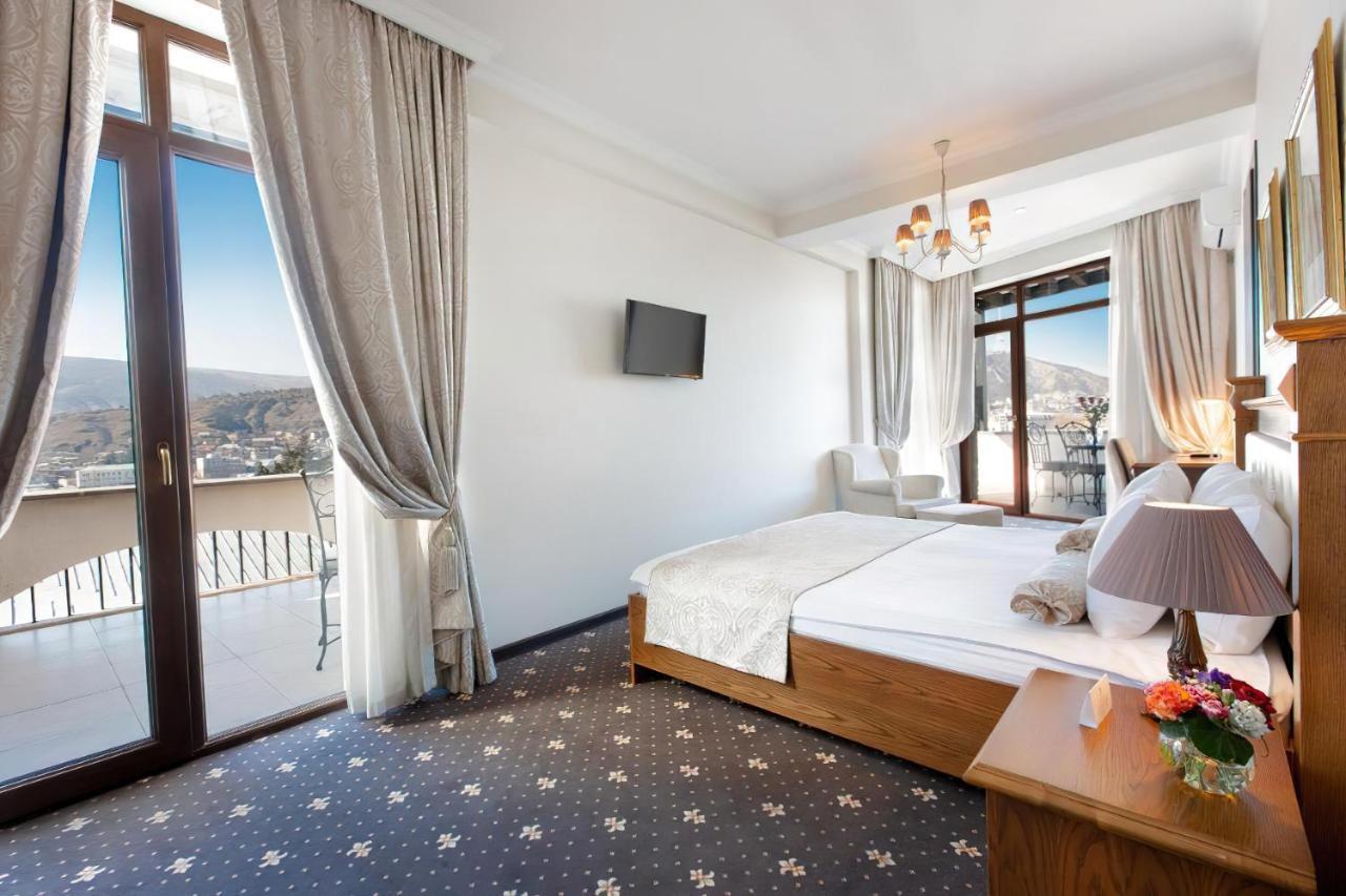Reikartz Avlabari Tbilisi Hotel Exterior photo